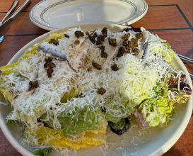 Dinner at a Mano