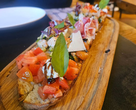 Dinner at VENN STREET MARKET