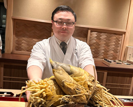 Dinner at Kashiwade no Tsukasa Suikouan (膳司 水光庵)