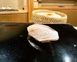 Dinner at Nihonbashi Kakigaracho Sugita (日本橋蛎殻町 すぎた)