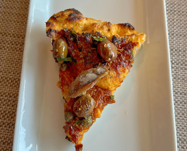 Collaboration I Masanielli × The Pizza Bar on 38th