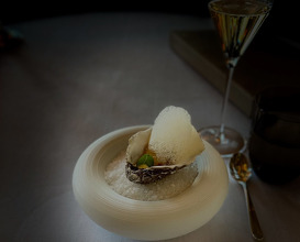 Dinner at Cheval Blanc by Peter Knogl