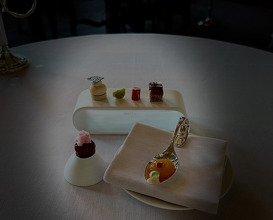Dinner at Cheval Blanc by Peter Knogl
