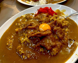 Dinner at カレーやマドラス