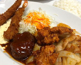 Dinner at 自由軒 難波本店