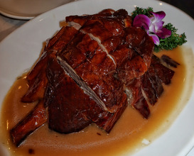 Dinner at 甘牌燒鵝 Kam's Roast Goose