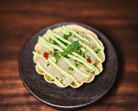 Dinner at restaurant_allen