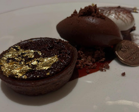Dinner at 8 1/2 Otto e Mezzo Bombana, Galaxy Macau