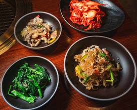 Dinner at HOWOO