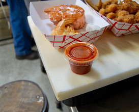 Dinner at Calumet Fisheries