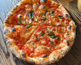 Lunch at IL PIZZAIOLO (イル・ピッツァイオーロ)
