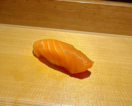 Dinner at Hato (波濤)