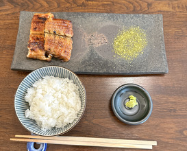 Lunch at Uran (う嵐)
