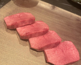 Dinner at YORONIKU TOKYO