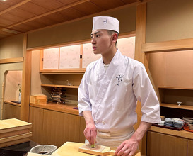 Dinner at Nihonbashi Kakigaracho Sugita