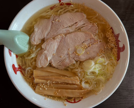 Dinner at 中華そば処 琴平荘
