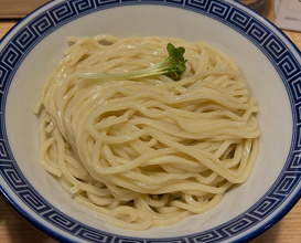 Dinner at 煮干そば 流。