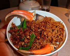 Dinner at Heekee 蟹將軍喜記