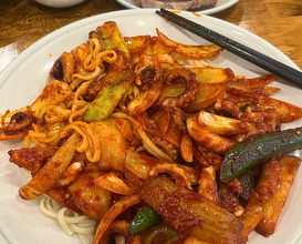 Dinner at 한성칼국수