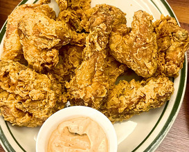 Dinner at 효도치킨 | Hyodo Chicken