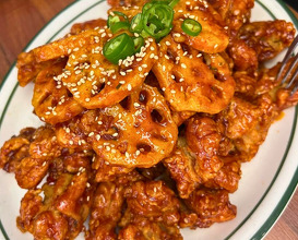 Dinner at 효도치킨 | Hyodo Chicken