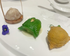 Dinner at Jade Dragon Cantonese Restaurant 譽瓏軒粵菜廳
