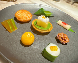Dinner at Sorn