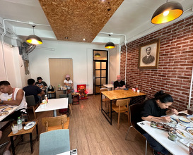 Lunch at Muek Mun Kai Chicken Rice