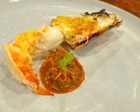 Lunch at Kate's Place - Supper Club