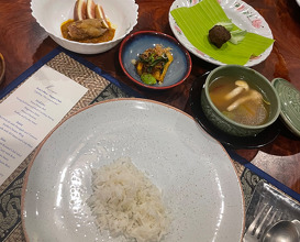 Lunch at Kate's Place - Supper Club