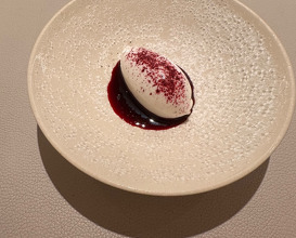 Dinner at レテール L’ÉTERRE
