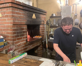 Dinner at PIZZERIA ROMANA IL PENTITO (ピッツェリア・ロマーナ・イル・ペンティート)