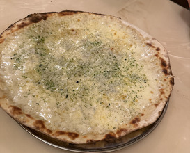 Dinner at PIZZERIA ROMANA IL PENTITO (ピッツェリア・ロマーナ・イル・ペンティート)