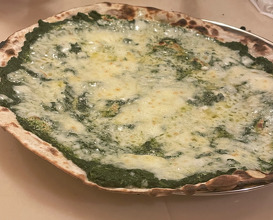 Dinner at PIZZERIA ROMANA IL PENTITO (ピッツェリア・ロマーナ・イル・ペンティート)