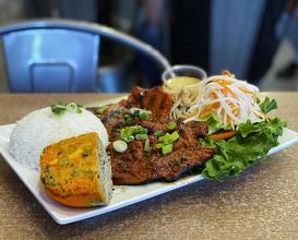 Dinner at Tea Break Pho & Boba in Herndon