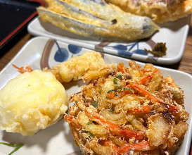 Dinner at 丸池製麺所 板西店
