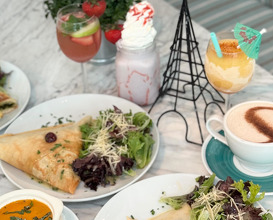 Dinner at Sweet Paris - Mall of America