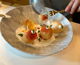 Lunch at Vuelve Carolina