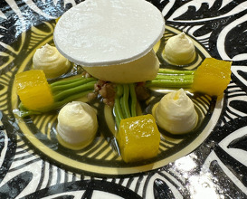 Lunch at Noor