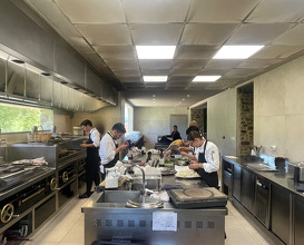 Lunch at Txispa