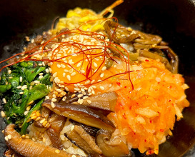 Dinner at MIOプラザ館 プラザ通り