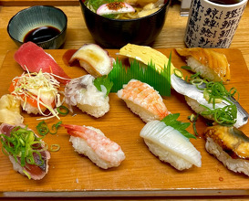 Dinner at 和歌寿司