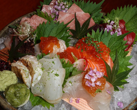 Dinner at NIJŪ