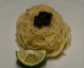 Dinner at 蝶鮫屋
