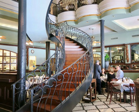 Dinner at Palace Cafe
