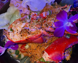 Dinner at Mai-Kai Restaurant and Polynesian Show