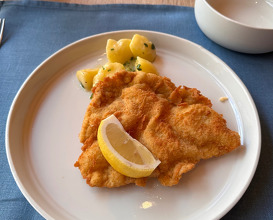 Schnitzeltag at Rote Wand Stuben