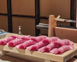 Dinner at 肉屋田中