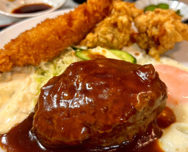 Dinner at 淀ヤ食堂
