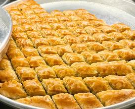 Dinner at Elmacı Pazarı Güllüoğlu Baklava